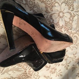 BCBGMaxAzria Shoes - BCBG BCBGMaxAzria Shoes - BCBG